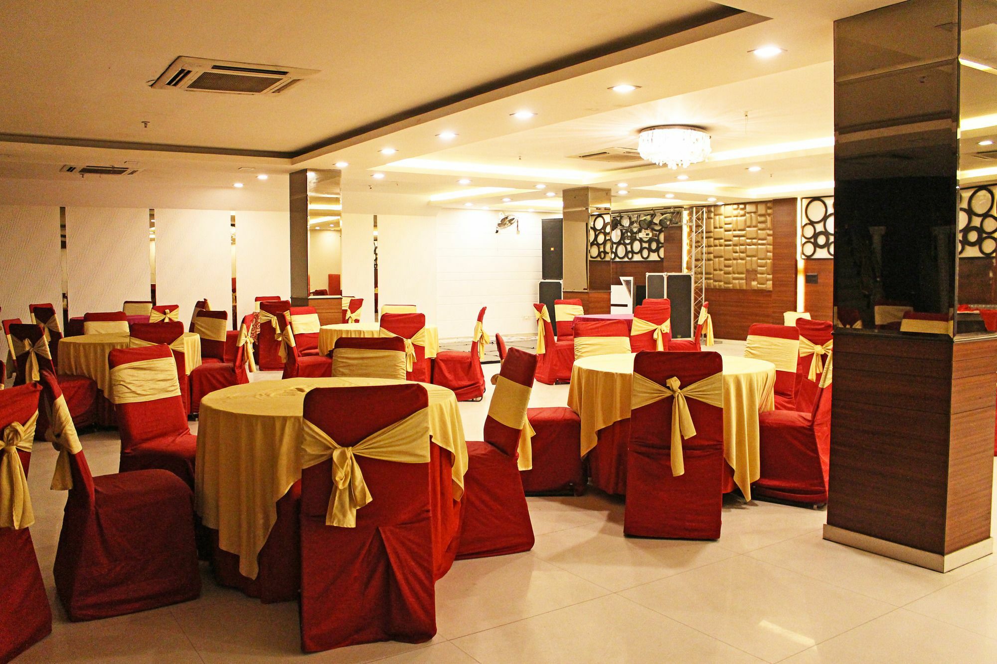 FabHotel Le Grand Neu-Delhi Exterior foto